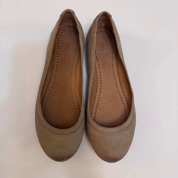 Frye Shoes Womens 6M Taupe Leather Carrie Slip On Ballerina Flat - Picture 3 of 13